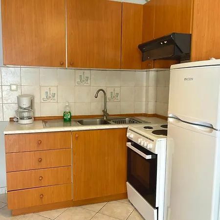 Διαμέρισμα Mina 4 *