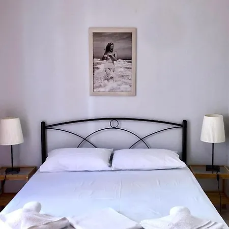 Apartament Mina 4 *